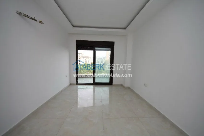 1+1 apartment in the new complex in Kestel 9 