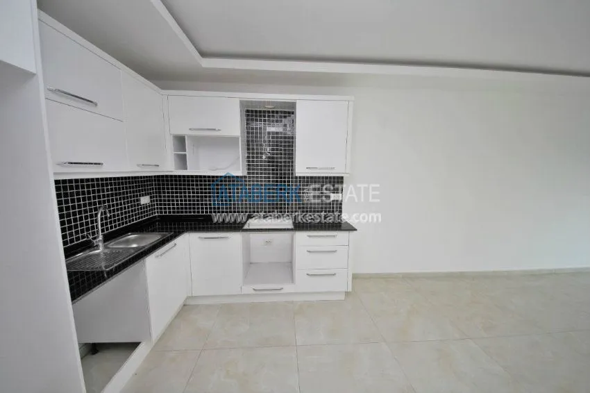 1+1 apartment in the new complex in Kestel 12 