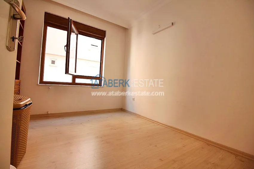 Четырехкомнатная квартира в самом центре 30 