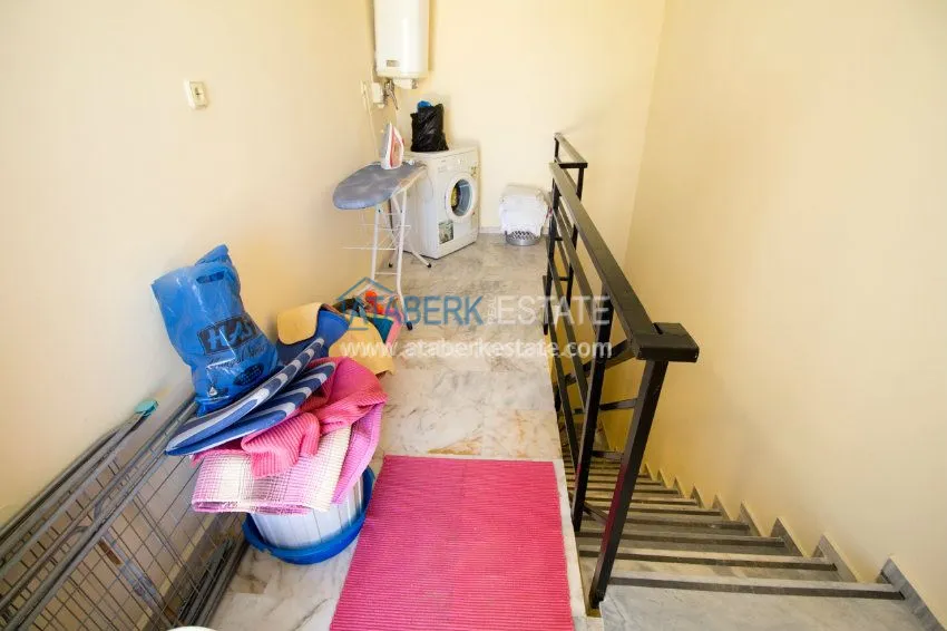 Townhouse near the sea for a cheap price 9 