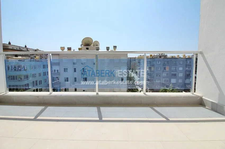 Квартира-студия в районе Махмутлар 18 