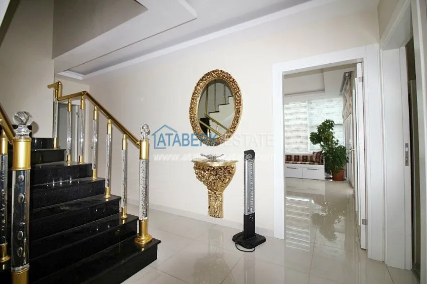 Просторная квартира для большой семьи 9 