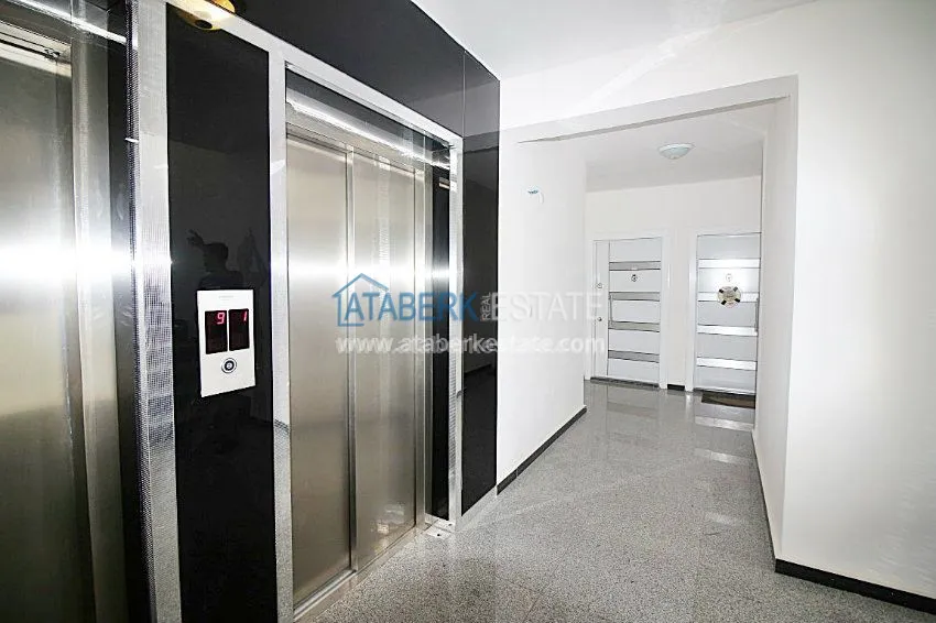 Четырехкомнатные апартаменты в районе Махмутлар 2 