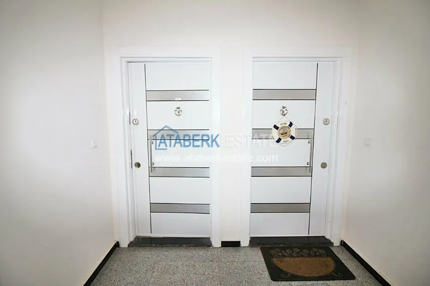 Четырехкомнатные апартаменты в районе Махмутлар 3 