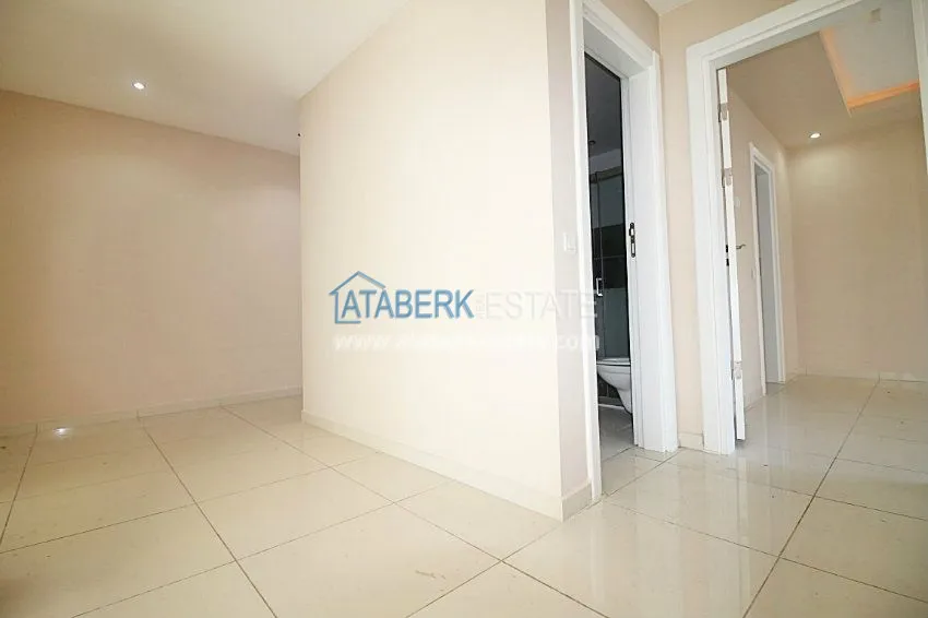 Четырехкомнатные апартаменты в районе Махмутлар 13 