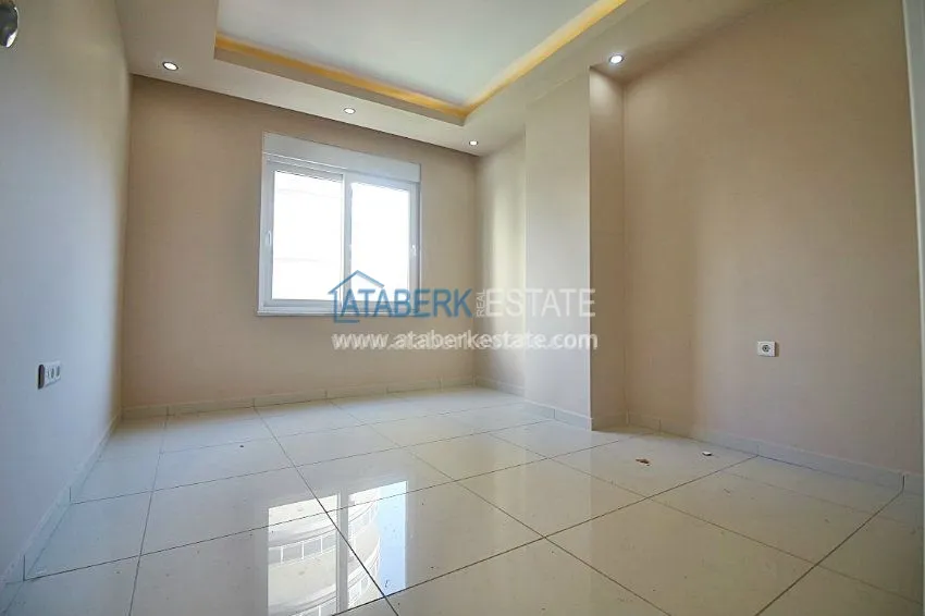 Четырехкомнатные апартаменты в районе Махмутлар 14 