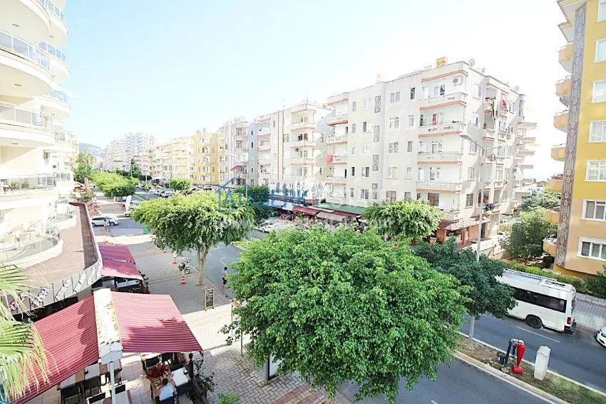 Четырехкомнатные апартаменты в районе Махмутлар 26 