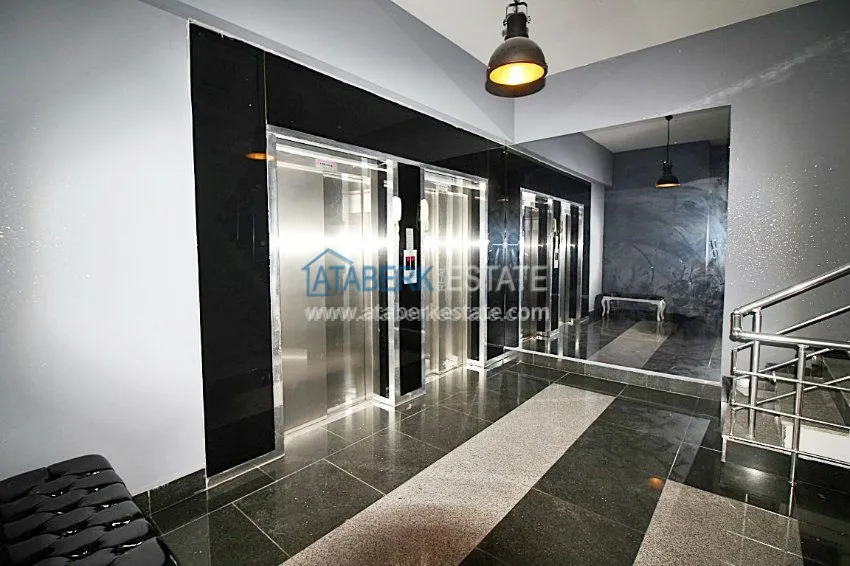 Четырехкомнатные апартаменты в районе Махмутлар 29 