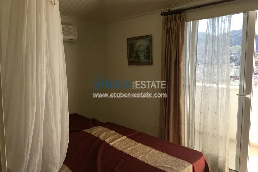 Квартира в центре города с потрясающим видом. 8 