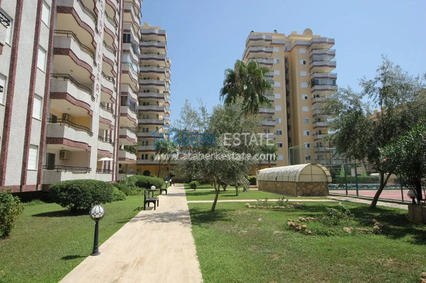 Роскошно меблированная кватира в комплексе Торос2 7 