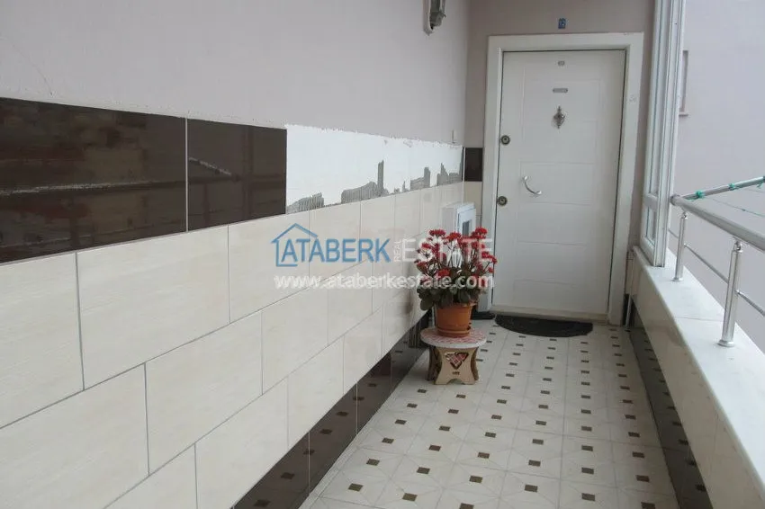 Трехкомнатная квартира от собственника рядом с морем! 28 