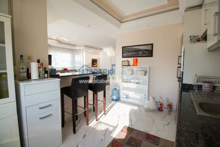 Excellent two bedroom apartment on the very beach! 10 