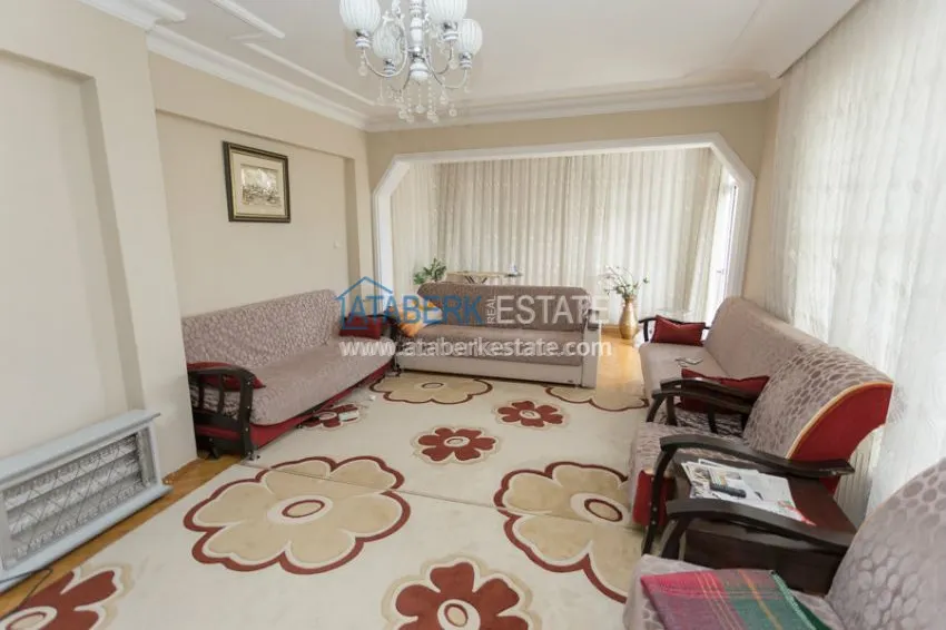 Квартира 3+1 с отдельной кухней в центре Алании. 2 