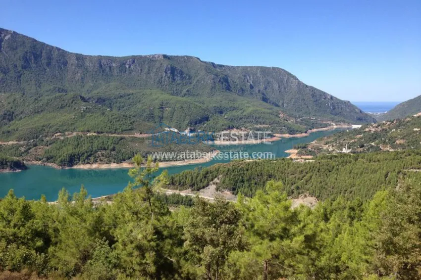 Особняк на этапе строительства у горной реки Дымчай 5