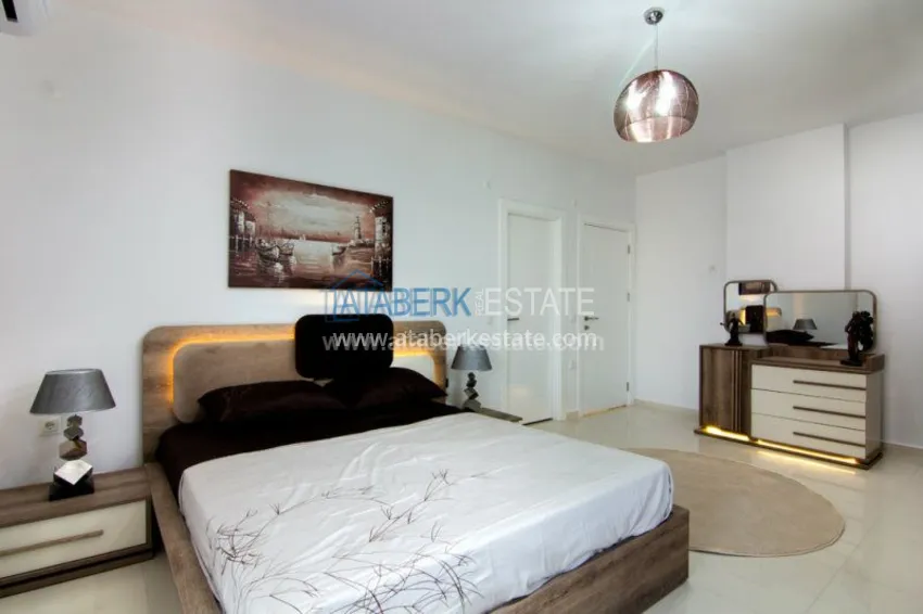 Complex with hotel infrastructure near the university and school 42 