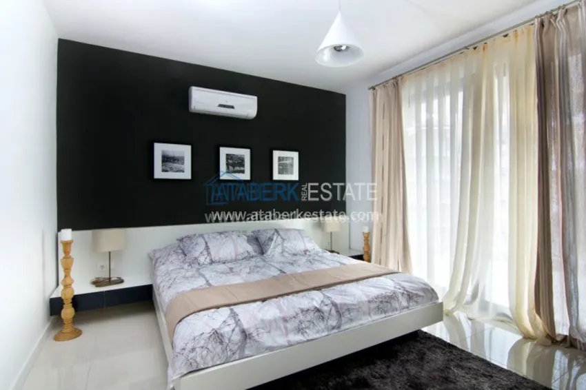 Complex with hotel infrastructure near the university and school 50 