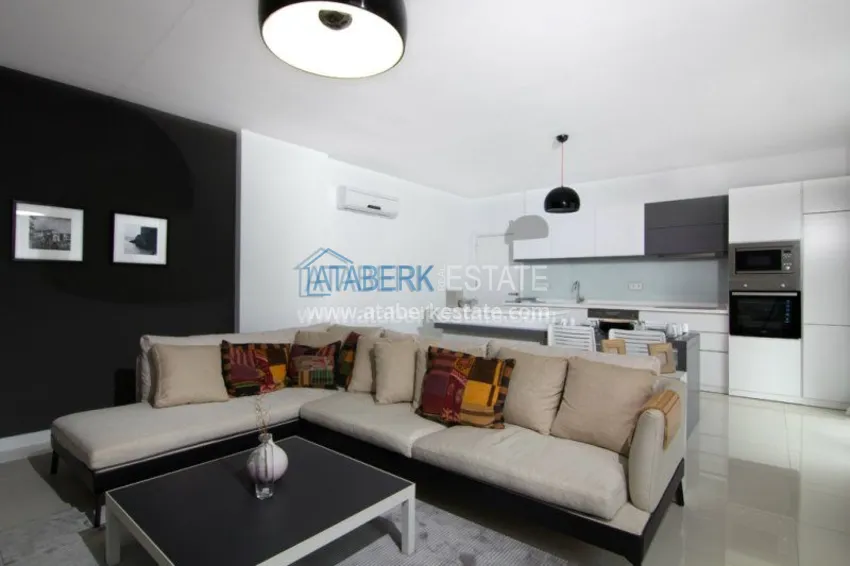 Complex with hotel infrastructure near the university and school 51 