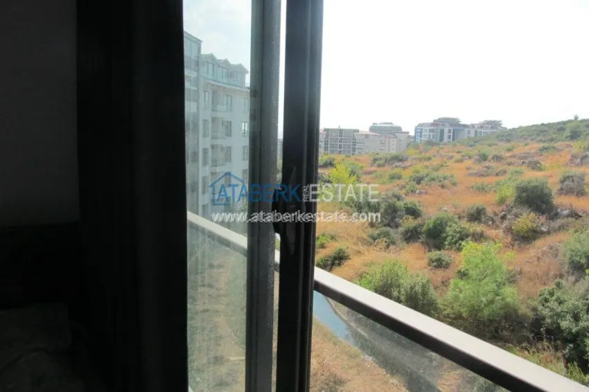 Меблированная студия с видом на Средиземное море. 7 