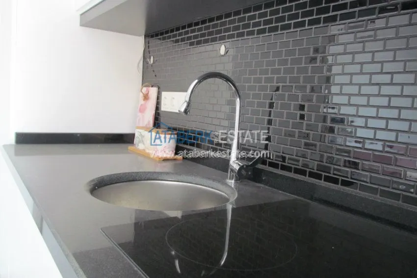 Меблированная студия с видом на Средиземное море. 13 