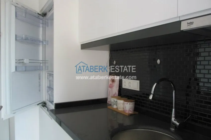 Меблированная студия с видом на Средиземное море. 14 