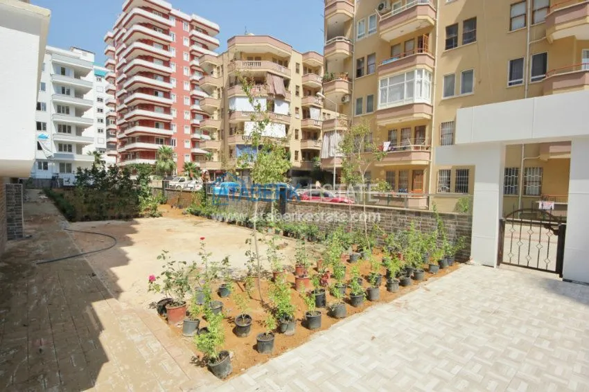 Прекрасная новая трехкомнатная квартира от собственника 27 