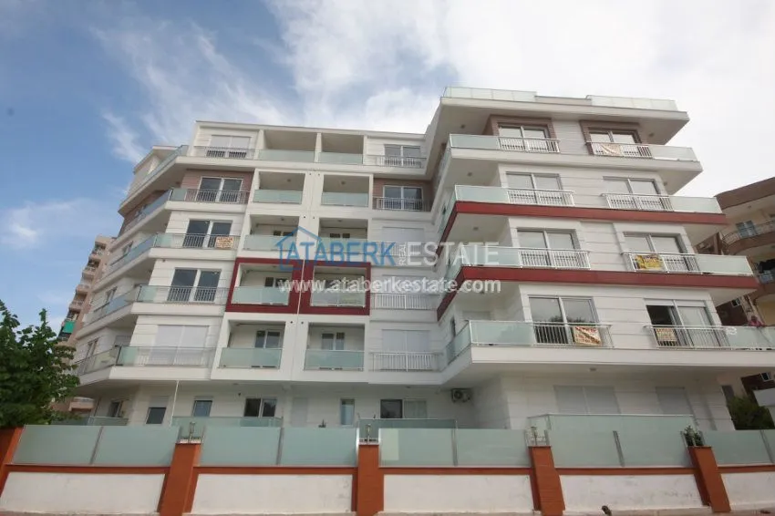 Residential complex in Liman, Konyaalti 35 