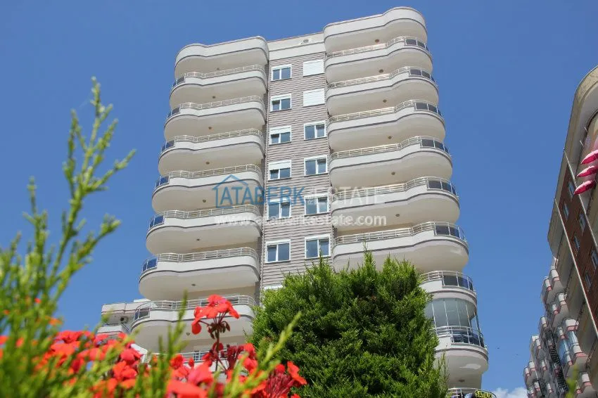 Spacious 2+1 apartment in Mahmutlar 5 