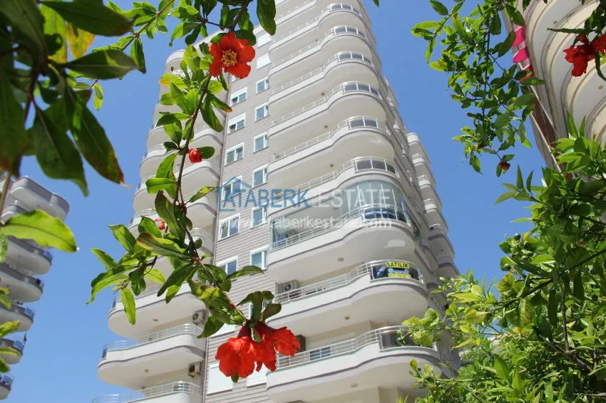 Spacious 2+1 apartment in Mahmutlar 7 