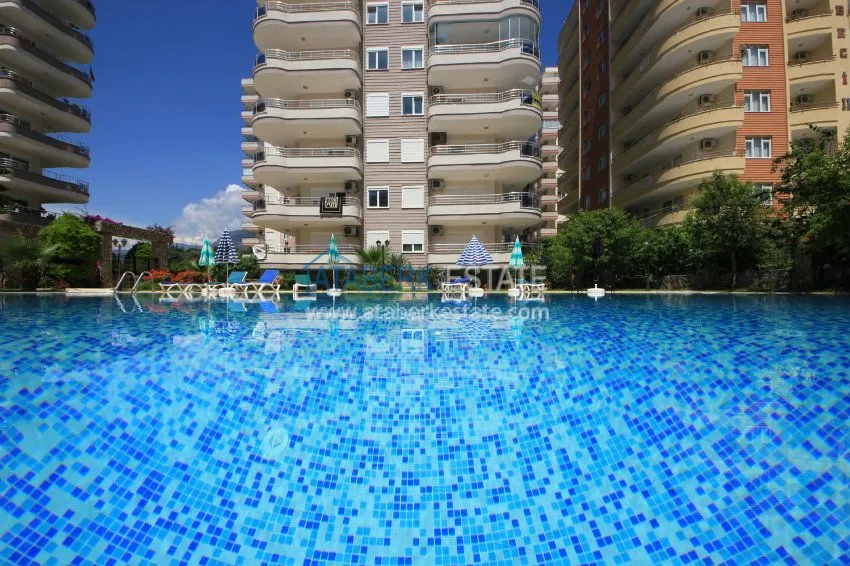 Spacious 2+1 apartment in Mahmutlar 9 