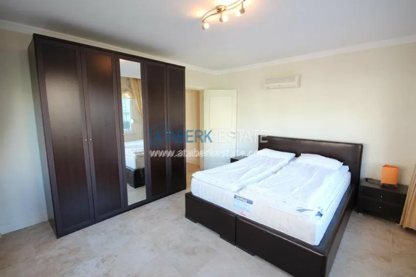 Квартира дублекс с террасой в центре Махмутлара Алания 29 