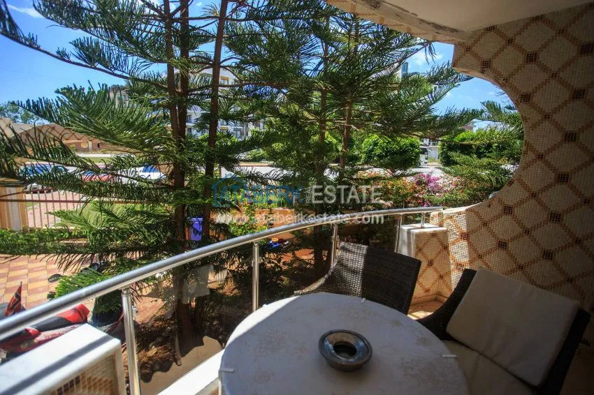 Предлагаем на продажу двухкомнатную квартиру в комплексе Япарлы, Махмутлар Алания. 12 