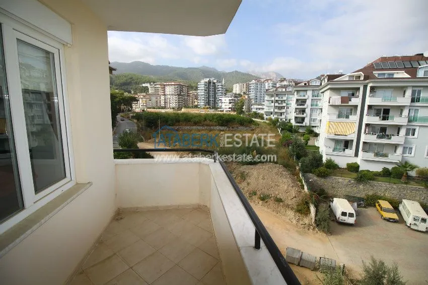 One-bedroom apartment for rent in a complex with a winter pool 17 