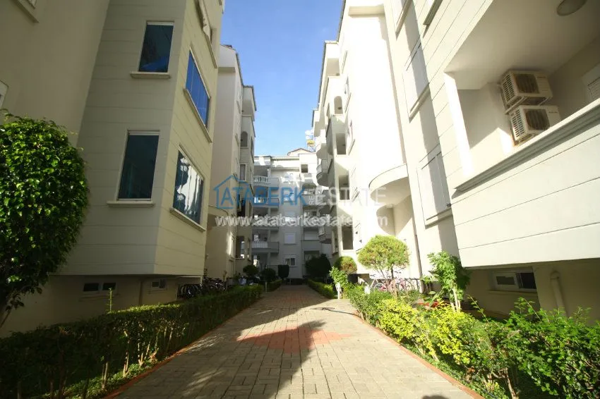 Duplex, which has an area of 200 sq. m., in Oba 3 