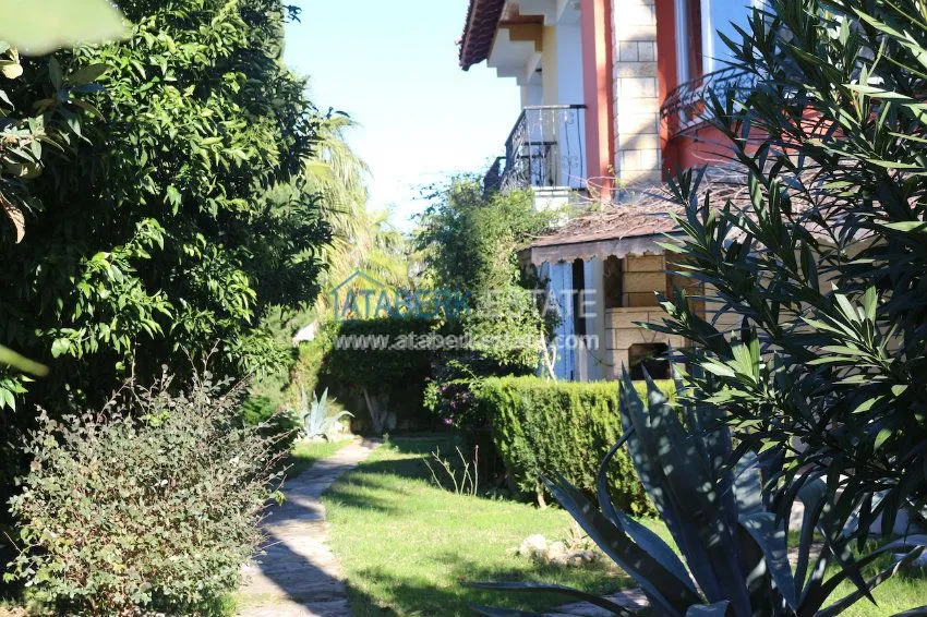 Villa with private plot in Konakli 5 