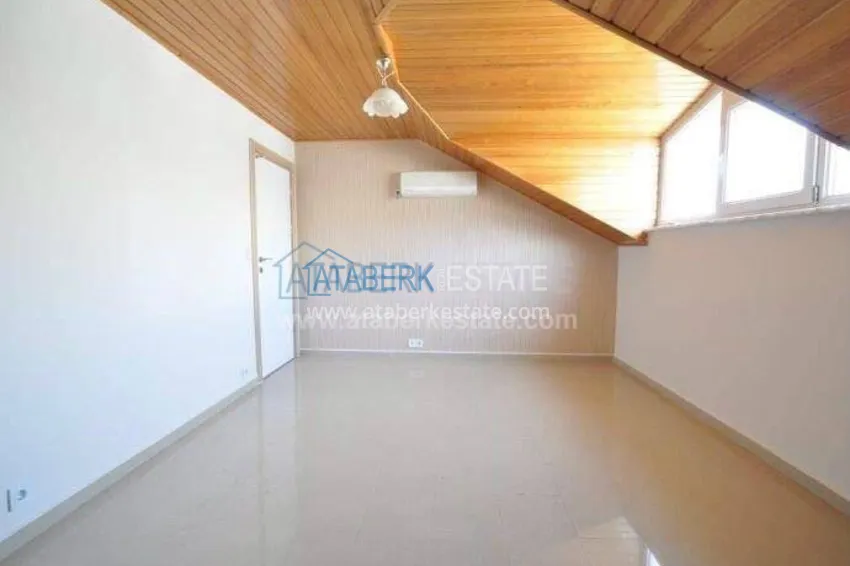 Дуплекс с тремя спальнями в 50 метрах от моря. 25 