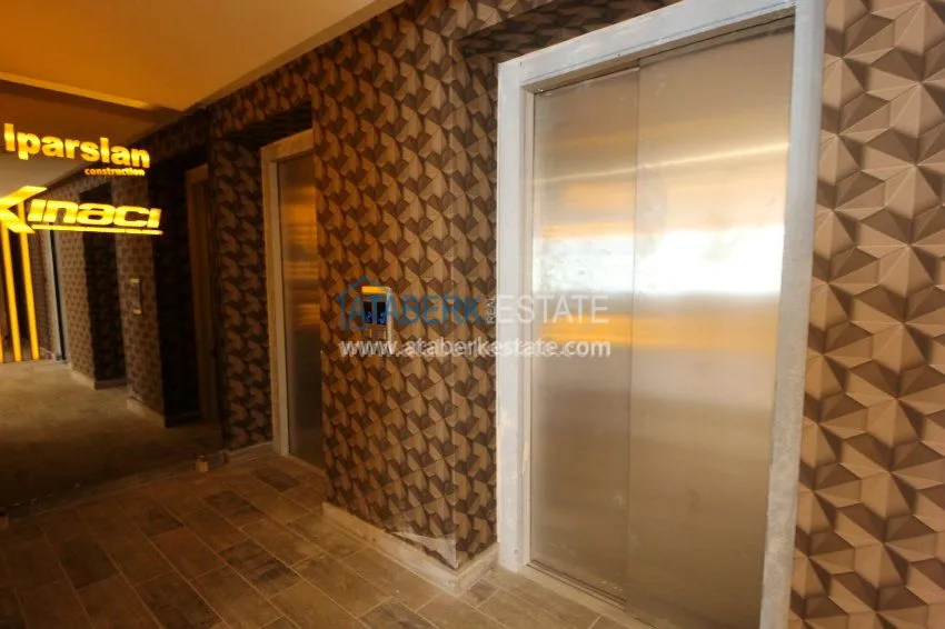 Квартира 1+1 в современном индустриальном комплексе Каса Бланка класса Люкс 5 