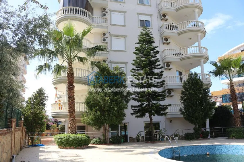 Апартаменты с видом на море в районе Конаклы. 37 