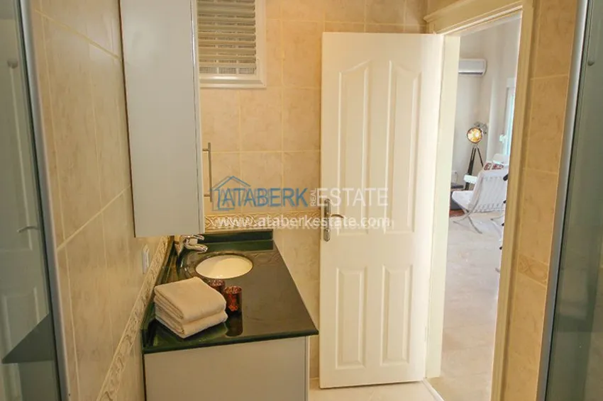 Villas overlooking Alanya at a bargain price 25 