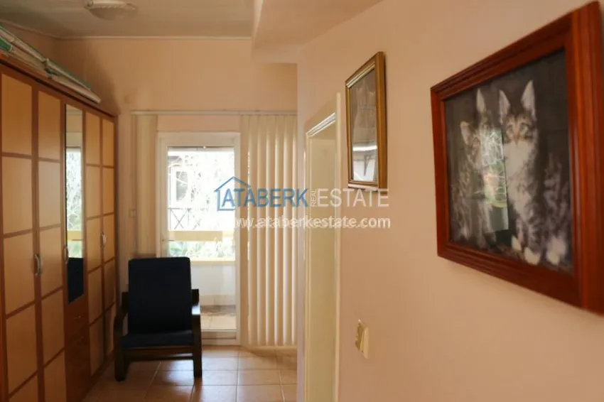 Complex of townhouses on the Mediterranean coast at a low price! 14 