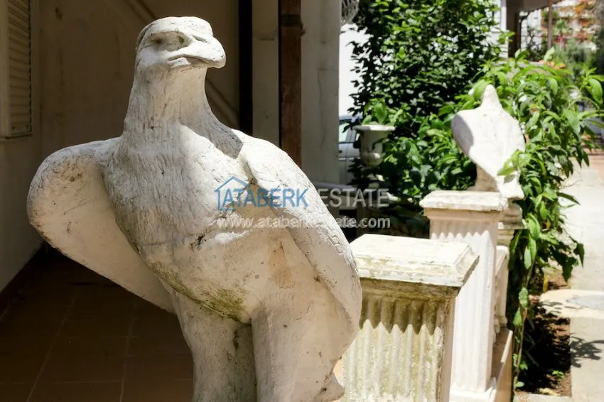 Complex of townhouses on the Mediterranean coast at a low price! 17 