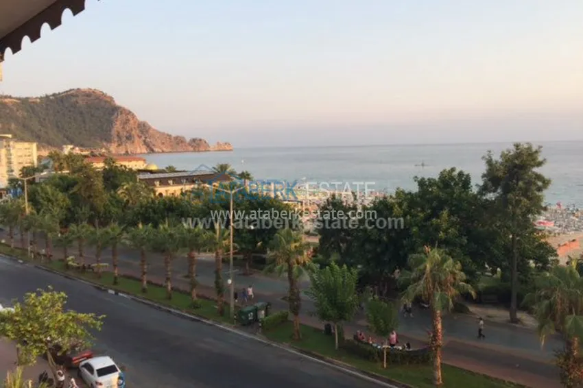 Отель для продажи на первой береговой линии у пляжа Клеопатры 4 