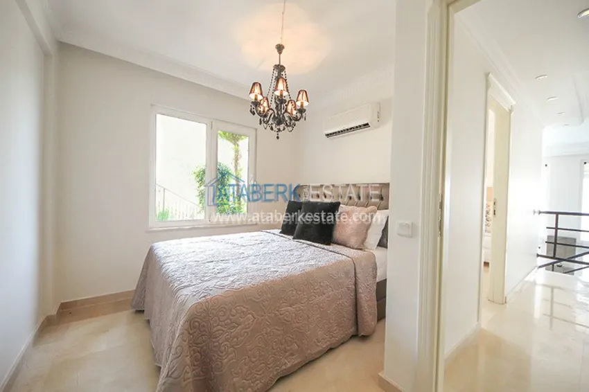 Villas overlooking Alanya at a bargain price 31 