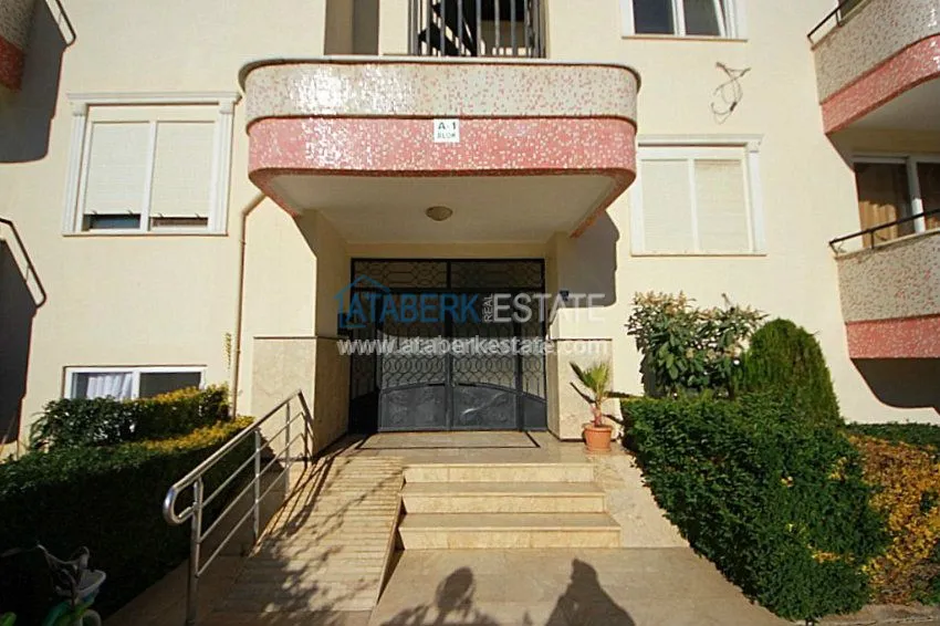 Two-bedroom apartment in a modern complex with a swimming pool 2 