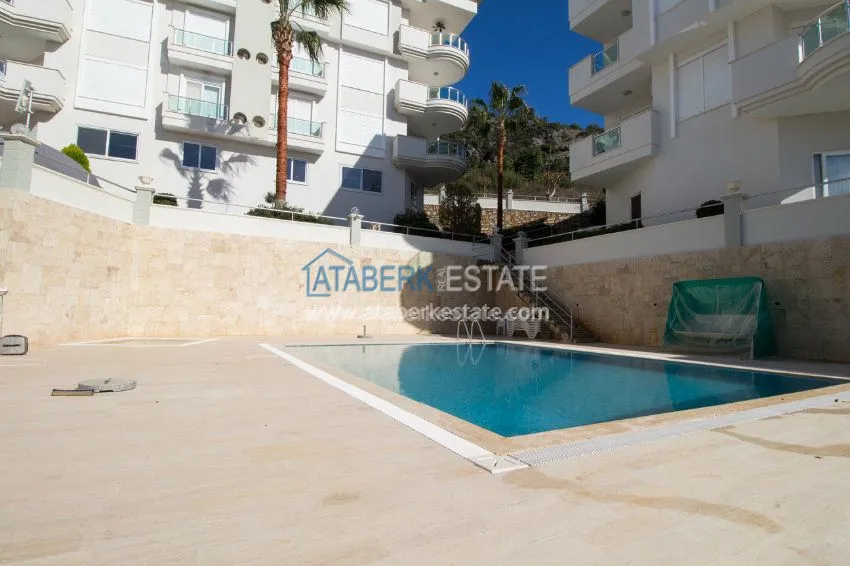 Sea-view apartment 2+1 in a beautiful area 14 