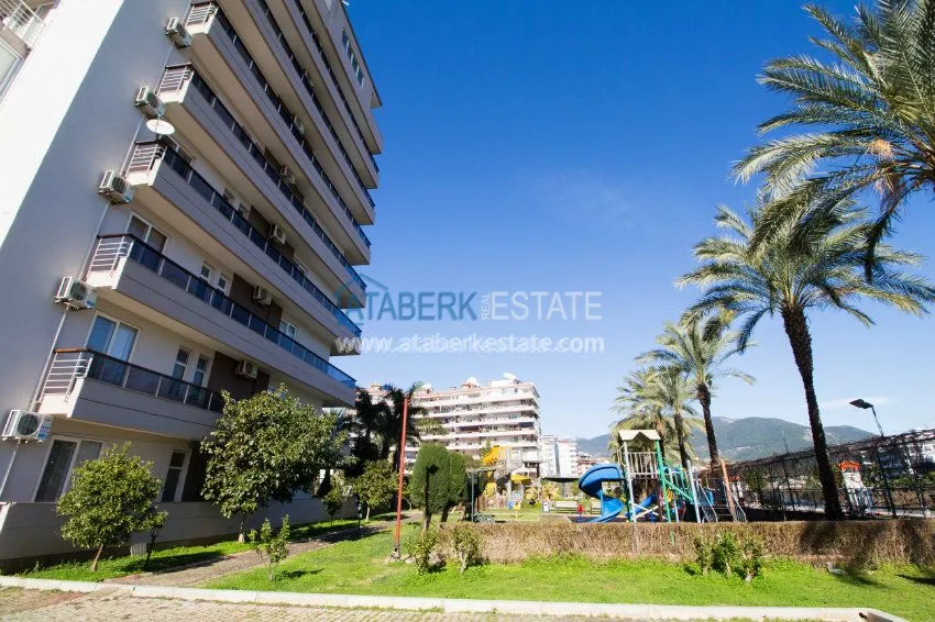 Квартира 2+1 в элитном комплексе Сельчуклу Конаклары 19 