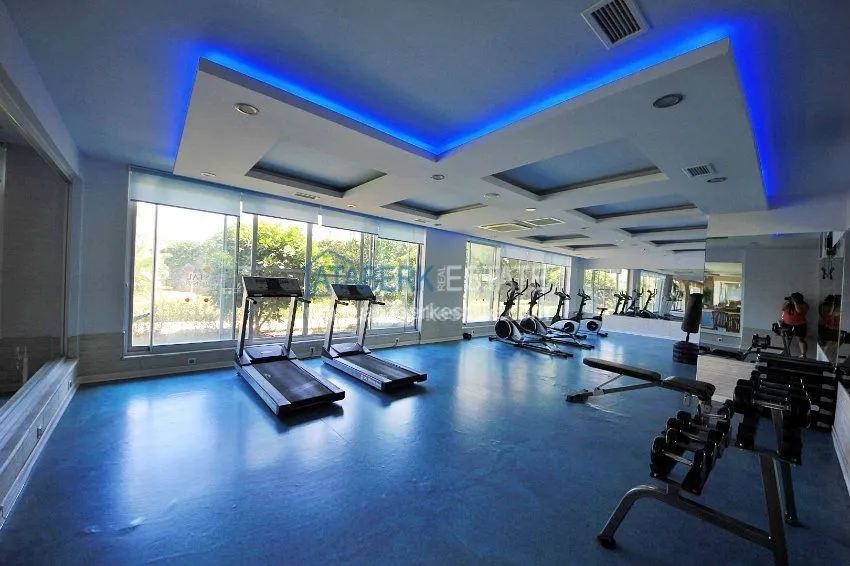 Меблированные апартаменты в комплексе Кристал Гарден. 6 