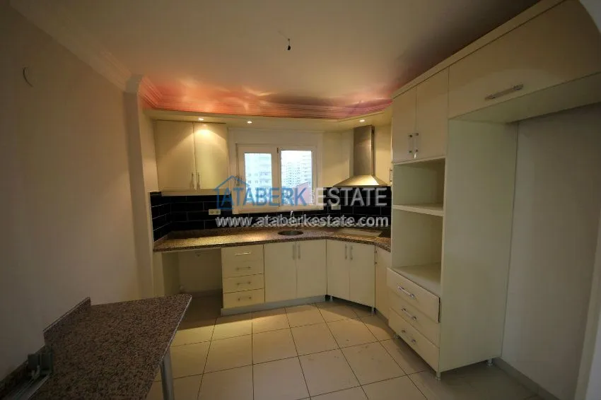 Новая квартира в комплексе от собственника в центре Махмутлара 14 