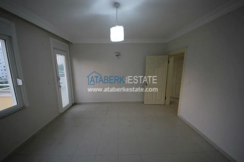 Новая квартира в комплексе от собственника в центре Махмутлара 21 