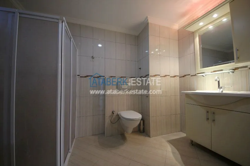 Новая квартира в комплексе от собственника в центре Махмутлара 27 