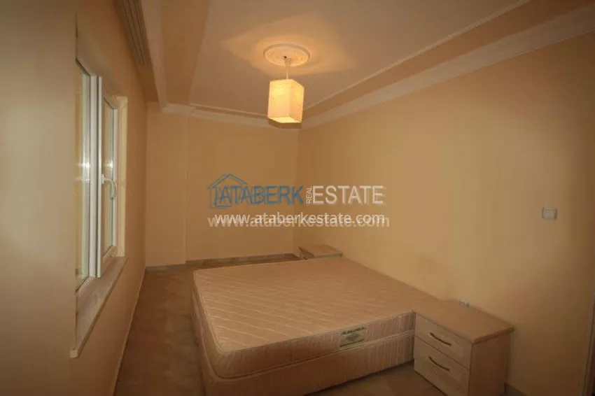 Недорогое предложение просторной трехкомнатной квартиры в самом центре популярного района Махмутлар 9 